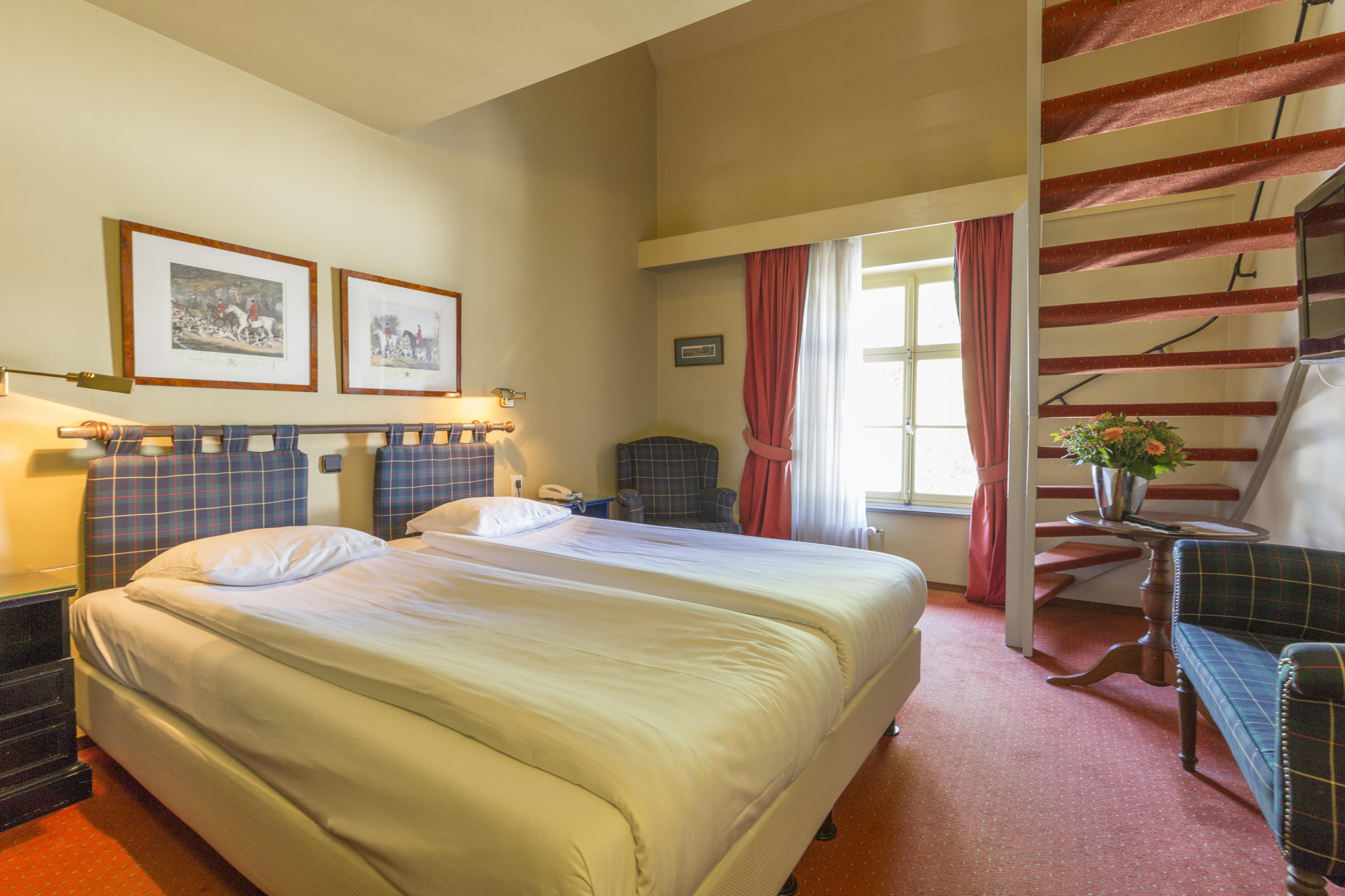 Fletcher Hotel-Restaurant Kasteel Erenstein Kerkrade Esterno foto