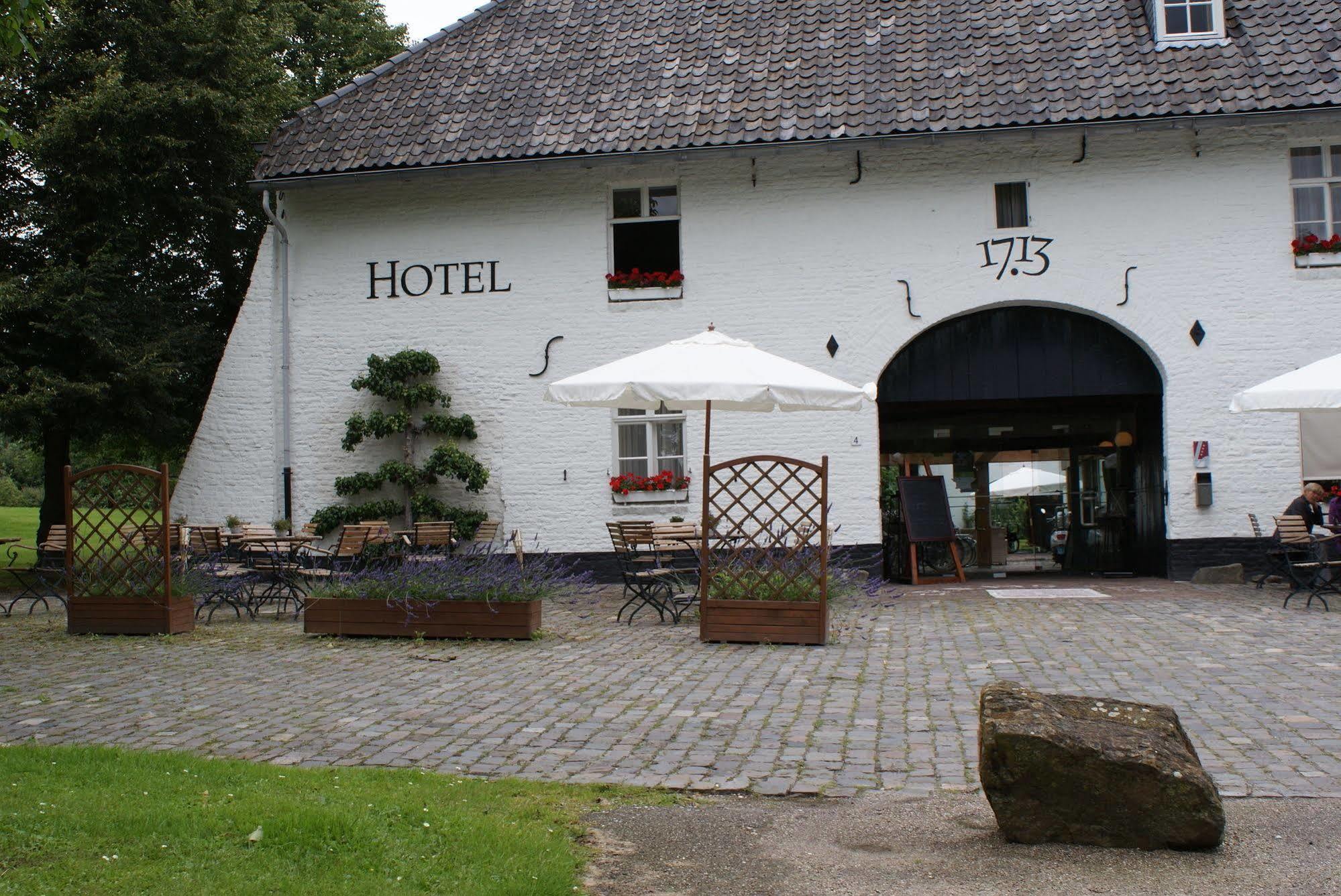 Fletcher Hotel-Restaurant Kasteel Erenstein Kerkrade Esterno foto