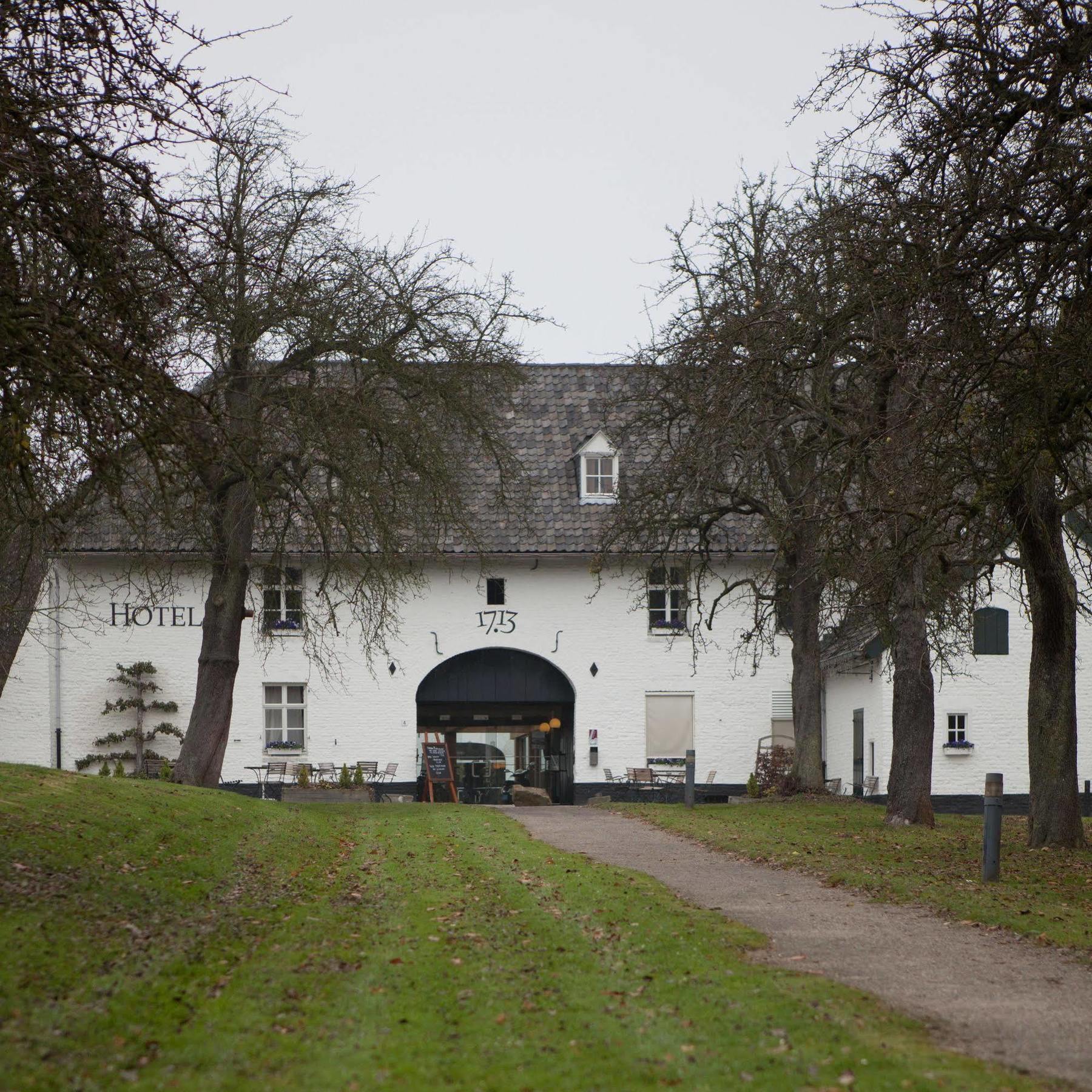 Fletcher Hotel-Restaurant Kasteel Erenstein Kerkrade Esterno foto
